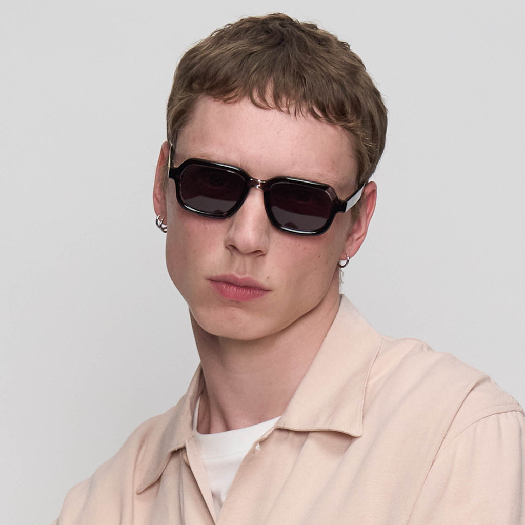 Dreamgaze II – Brown Gray / Gray