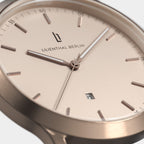 Huxley – Bronze Almond
