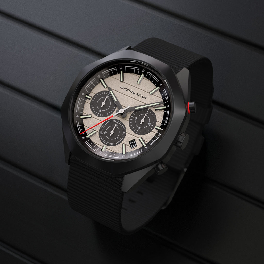 Octachrono – Black Sand